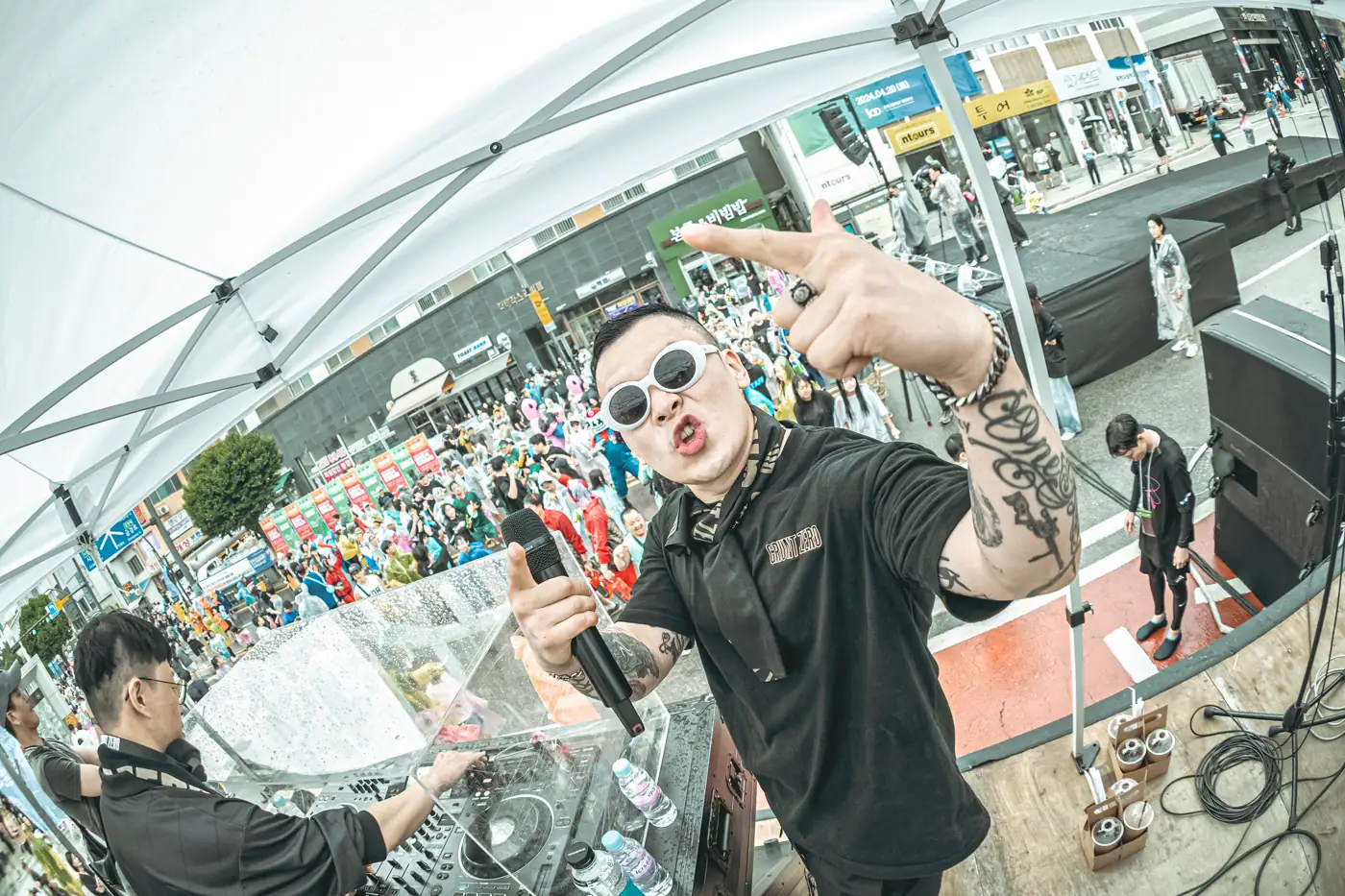 DETA 공연 현장 사진 6